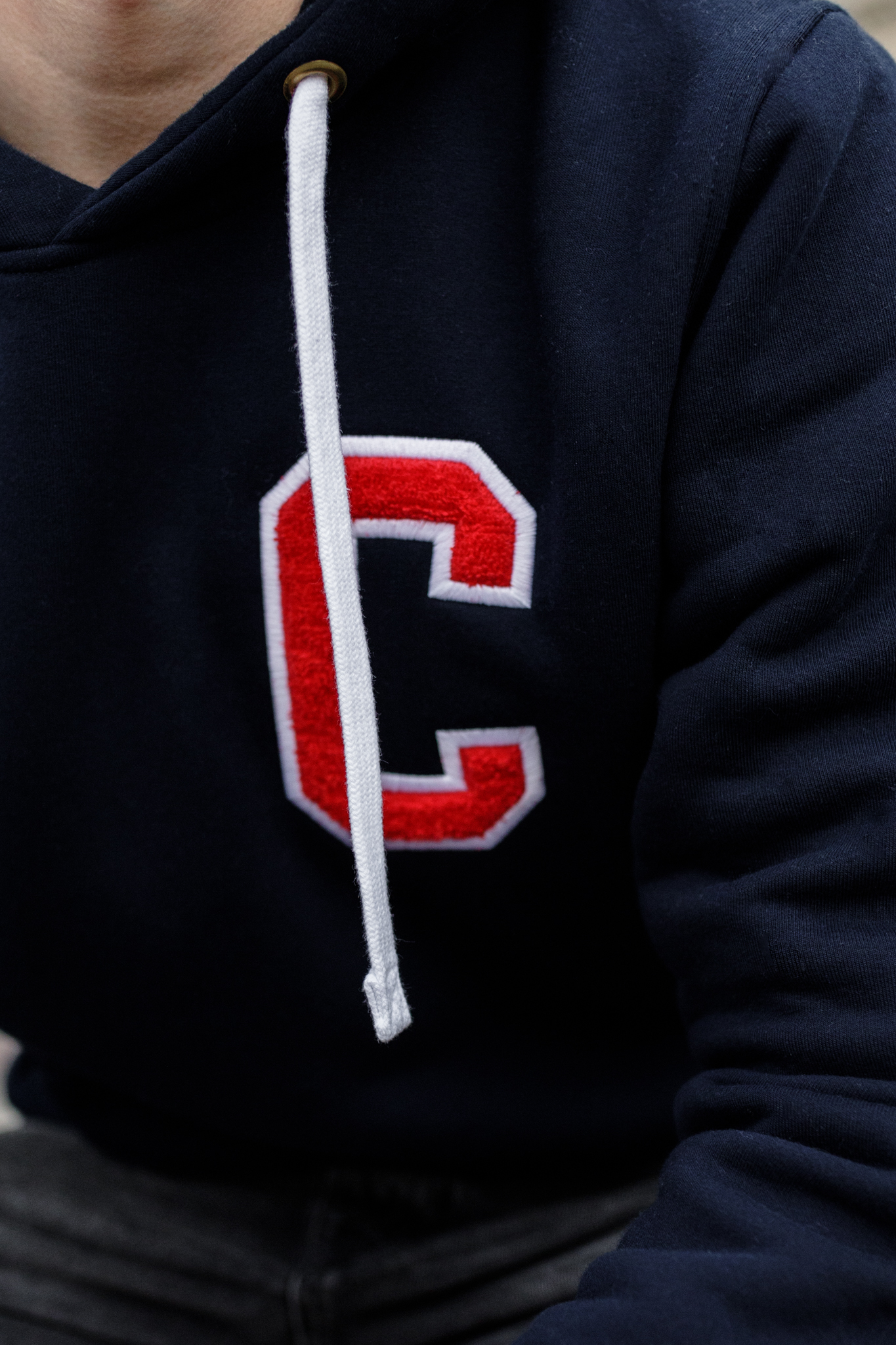 Bluzy uczelniane w kolorze miętowym